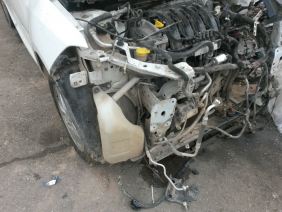 Renault Fluence 2010, 2011, 2012, 2013 Orijinal Çıkma Sağ Taraf Komple Saşe