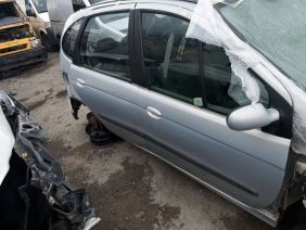 renault scenık sag ön kapı sag arka kapı dolu boş hatasız 2001 2004 arası model uyumlu