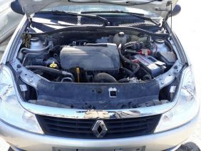 Renault Symbol 2010 Orijinal Çıkma Motor Üst Kapağı